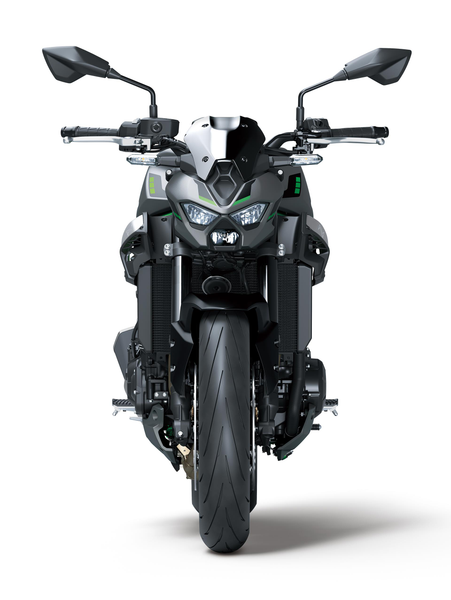 Kawasaki Z900 vue de face