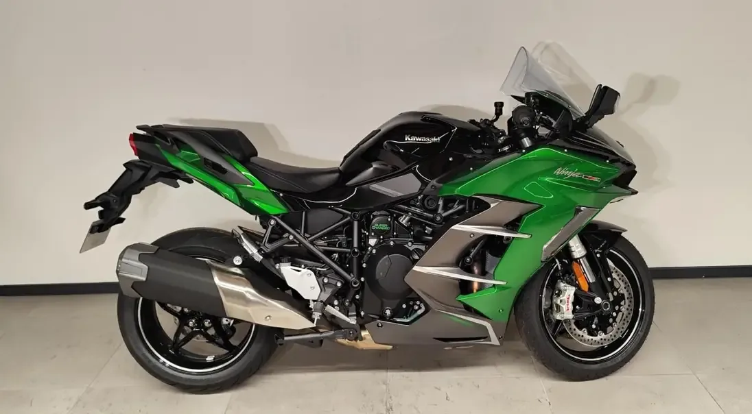 Kawasaki Ninja H2, côté droit