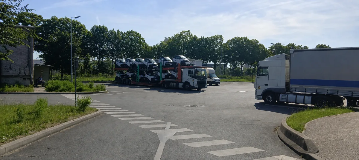 Départ des véhicules de transport